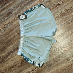 BNWT Under Armour Shorts